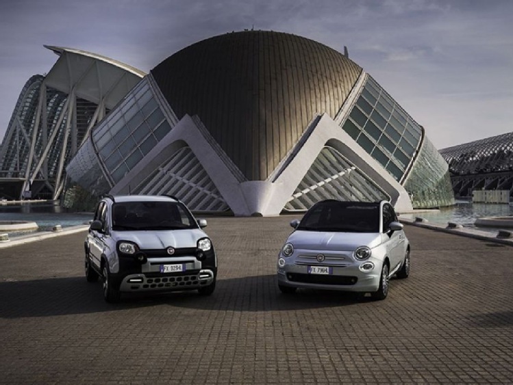 Fiat 500 i Panda Hybrid z pakietem ochronnym D-Fence: większa dbałość o środowisko i higienę w kabinie pasażerskiej